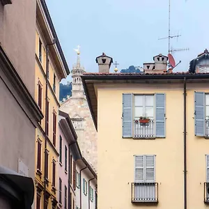  Apartment In-town Italy