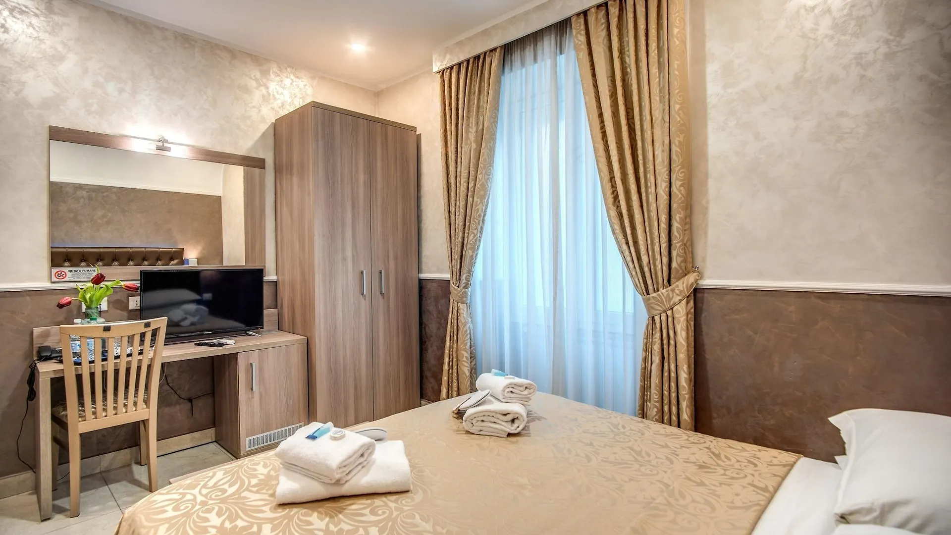 Hotel Centro Cavour Roma