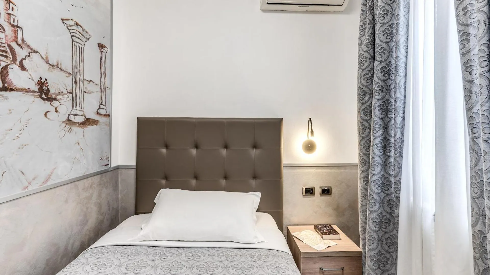 Hotel Centro Cavour Roma Italien