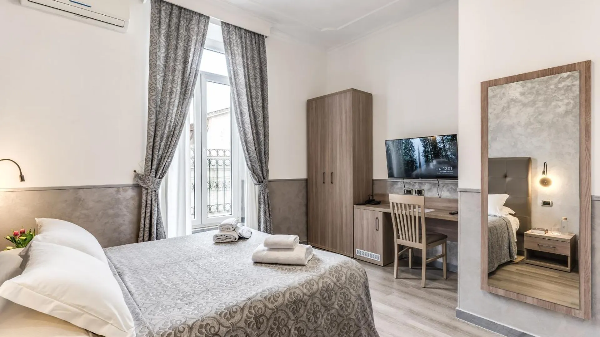 ***  Hotel Centro Cavour Roma Italy
